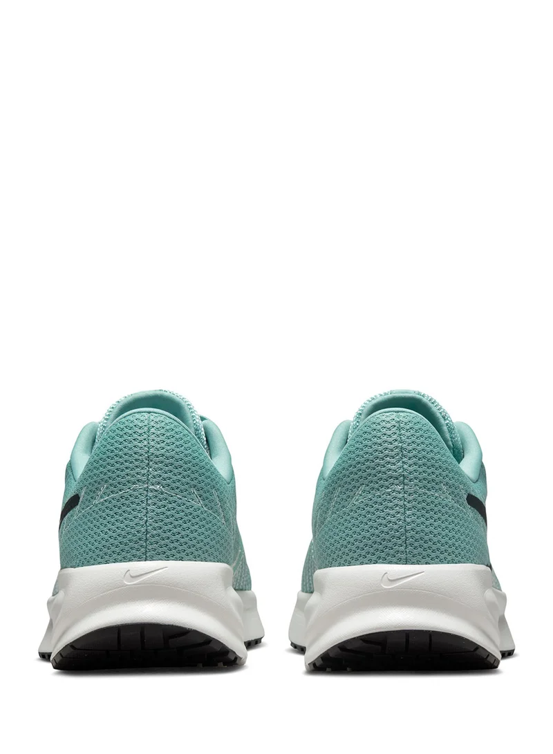 Nike Run Defy