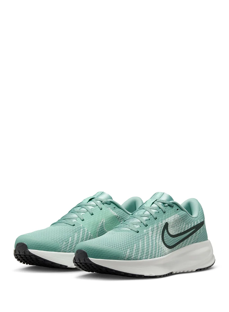 Nike Run Defy