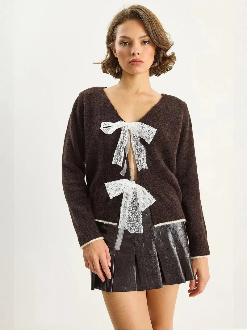 Bianco Lucci LUCCI Knit V-Neck Cardigan with Lace Tie Closure