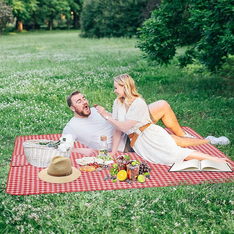 Onlyeasy Outdoor Picnic Blanket, Foldable Waterproof Sand Mat, Extra Large Picnic Blanket for Beach Camping Hiking Travel Outdoor Family Concerts (150 x 180 CM) - Image 3