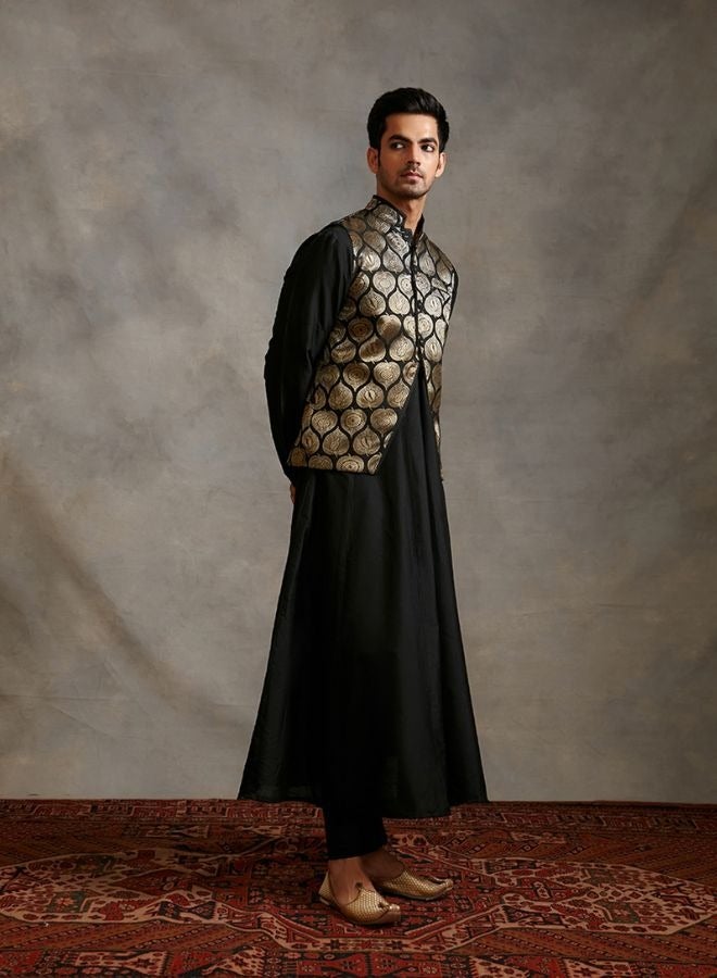 Abhishti Banarasi zari jacket - Metallic Black  - Image 4