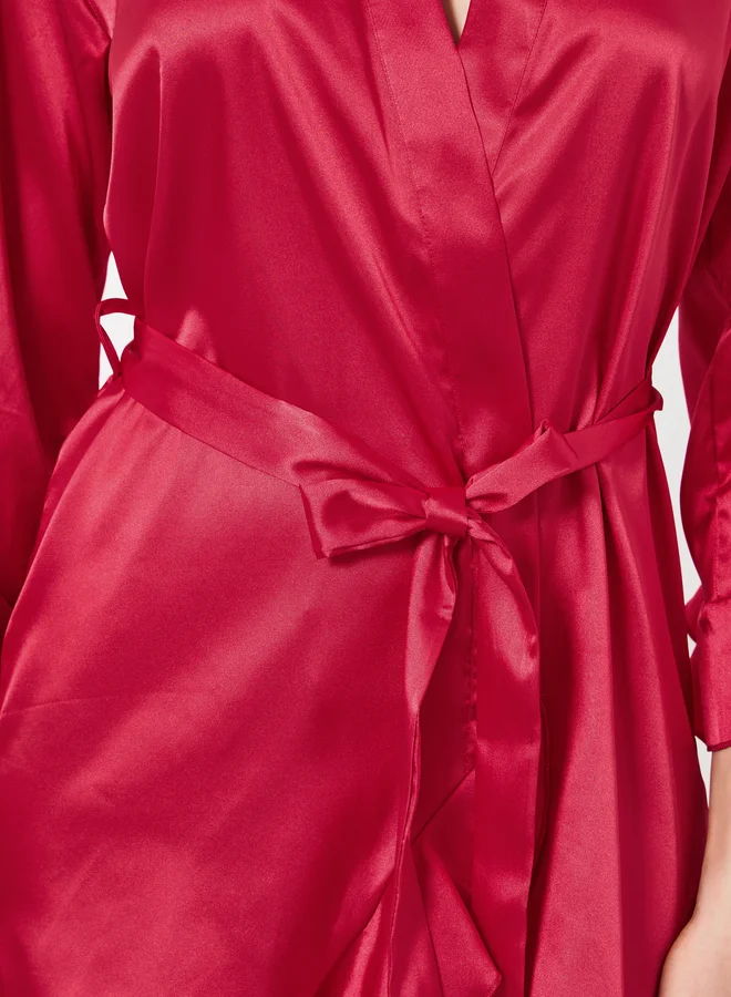 تايك تو روب ساتان بحافة كشكش