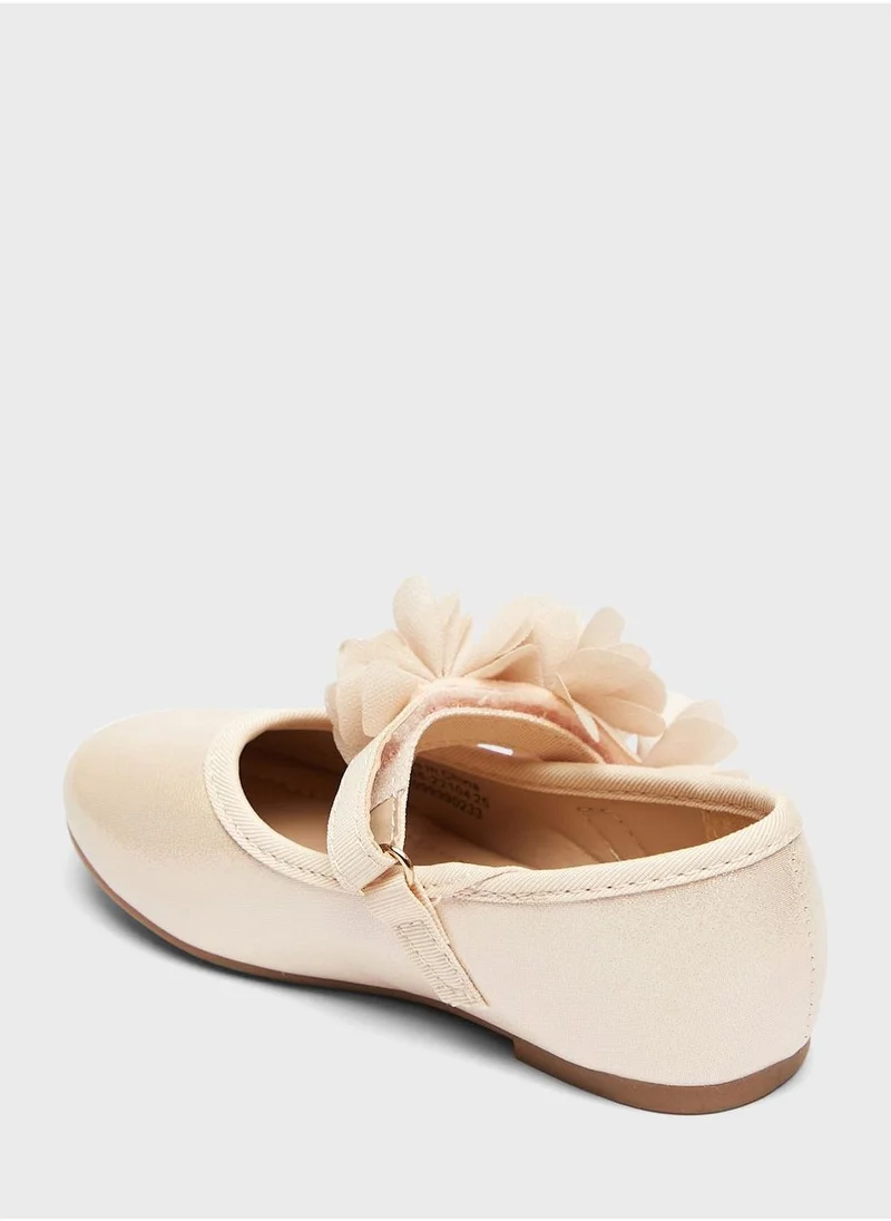 shoexpress Kids Slip Ons Ballerinas