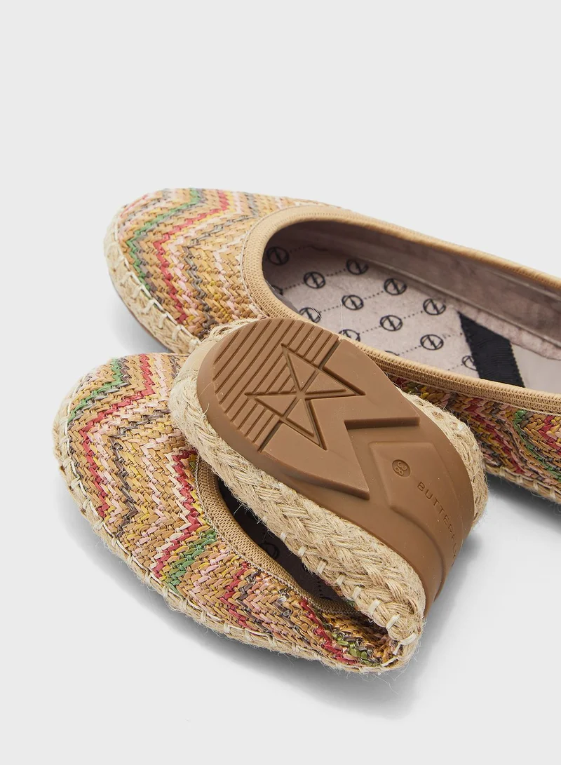 BUTTERFLYTWISTS Gigi Round Toe Ballerina