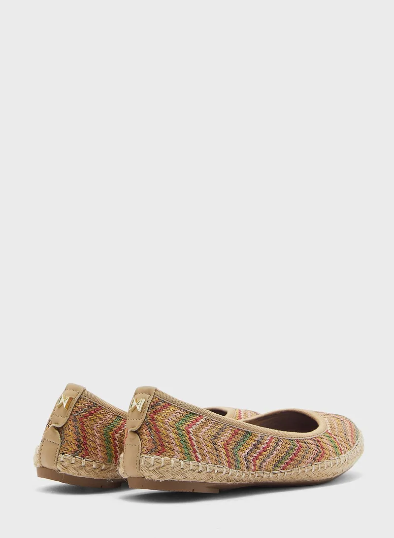 BUTTERFLYTWISTS Gigi Round Toe Ballerina