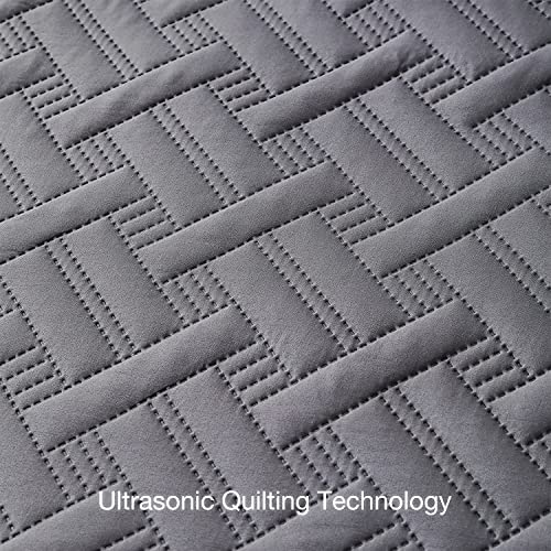 VAS COLLECTIONS® All Weather 3 Pcs 100% Cotton Ultrasonic 280 TC Solid King Size Quilted Bed Cover/Bedsheet with 2 Pillow Covers, (90X100 Inches, 254X228 cm-Grey) - Image 5