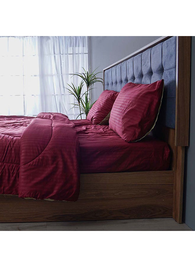 DANUBE HOME Urbane Reversible 3-Piece Single Comforter Set All Season Ultra Soft Fluffy Lightweight Microfiber Bedding Set Maroon 150x230 cm  - Image 4
