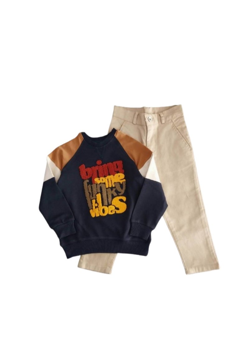 Boys' set: blue T-shirt with a drawing and beige gabardine pants  - Image 2