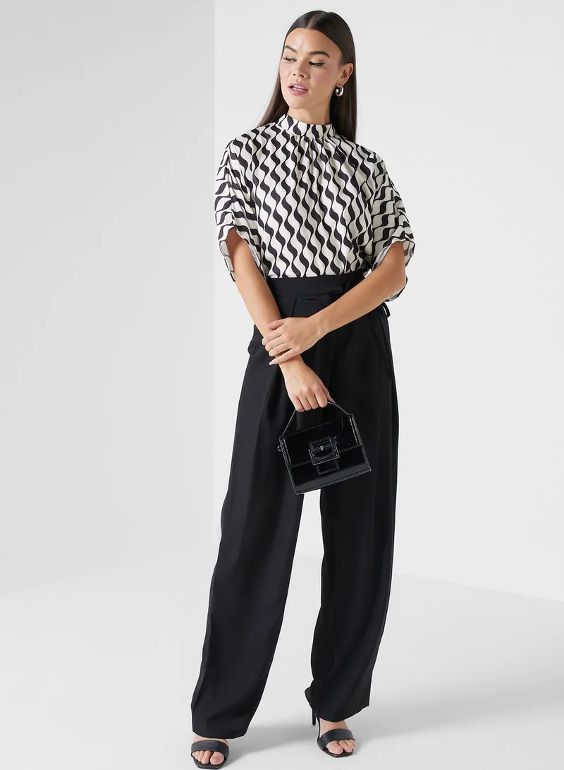ايلا Geometric Print Top