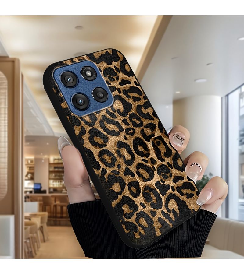 Black Compatible Moto G Play 4G 2024 Wild Cool Leopard Print Design Phone Case - Image 3