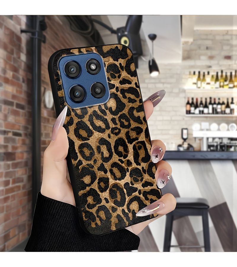 Black Compatible Moto G Play 4G 2024 Wild Cool Leopard Print Design Phone Case - Image 4