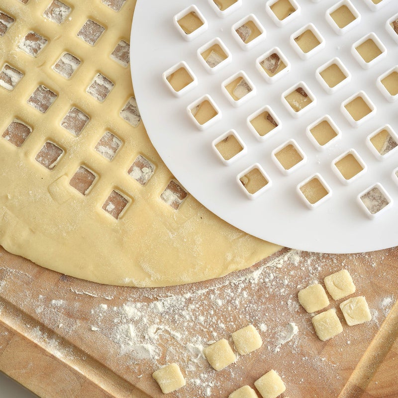 Norpro Norpro Lattice Pie Top Cutter  10-Inch  White  - Image 5