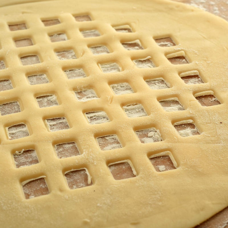 Norpro Norpro Lattice Pie Top Cutter  10-Inch  White  - Image 4