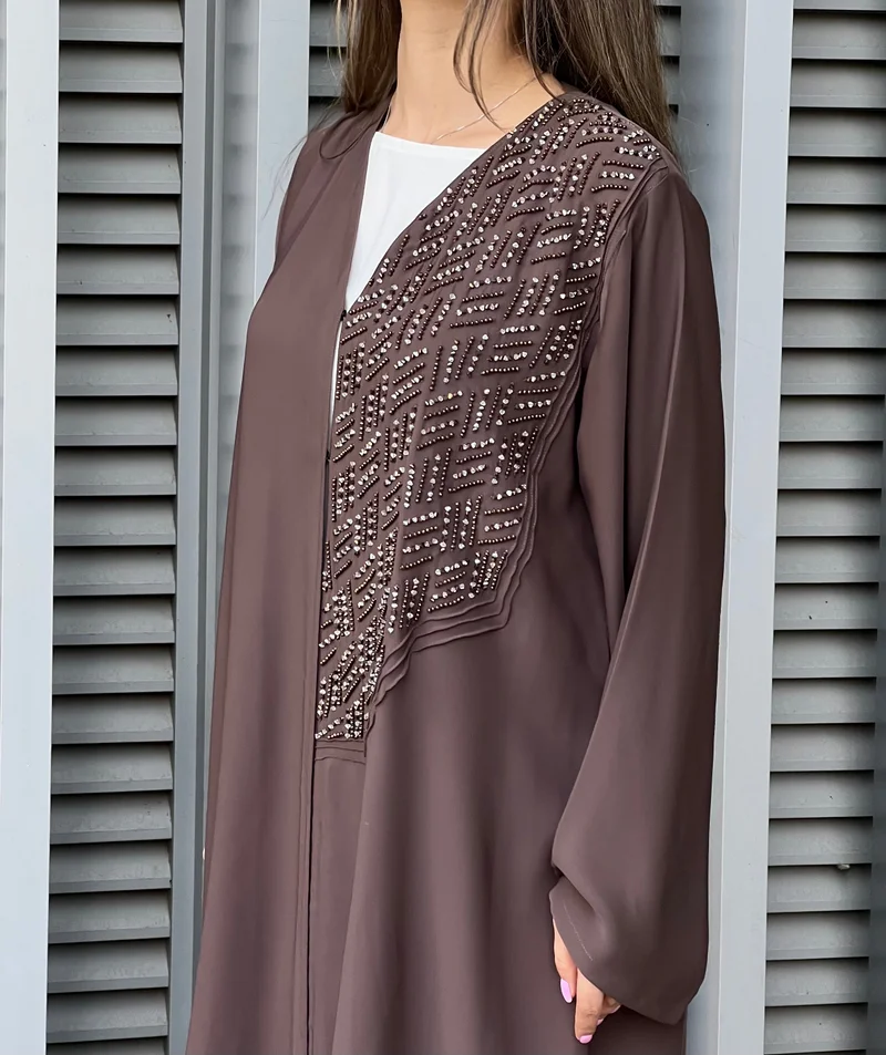 Moistreet  Embroidered Open Front Abaya for Women | Best Price UAE