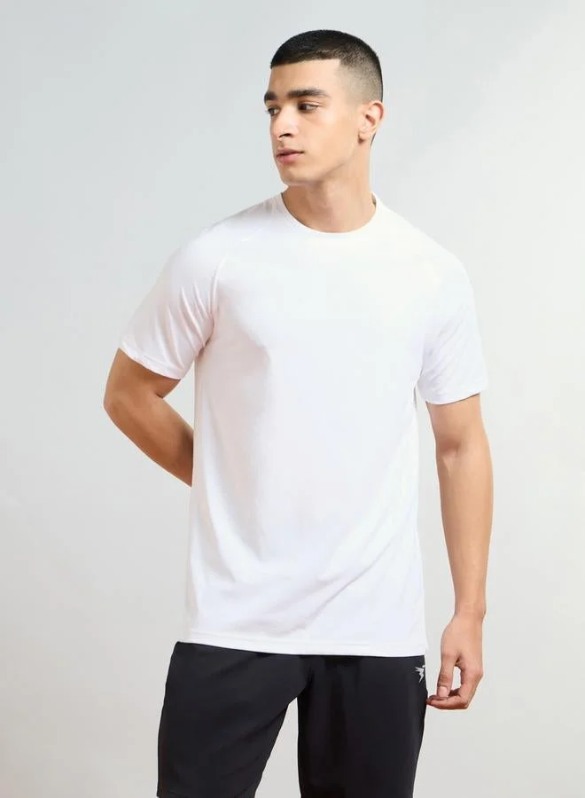 تكنوسبورت تيشيرت تكنوسبورت بأكمام قصيرة بقصة عادية