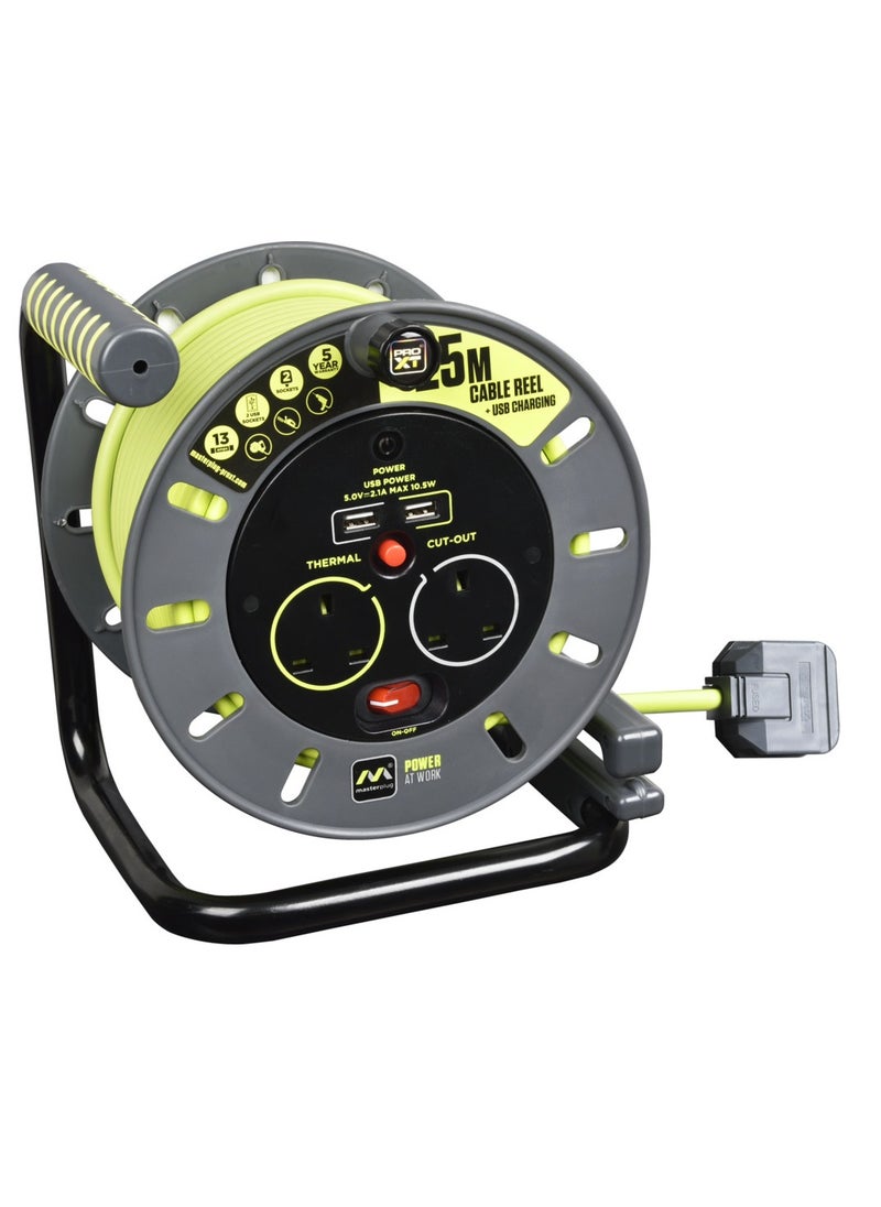 ماستربلاج - Masterplug OMU25132USL Pro-XT أربعة مقبس 25 متر بكرة كابل مفتوحة تمديد الرصاص مع مقبض لف ومنفذي شحن USB - Image 1