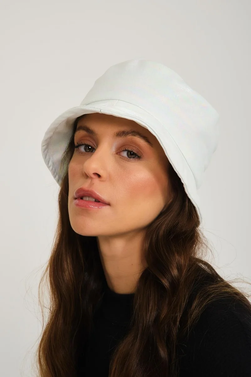 باهلس Special Design Metallic Hologram Bucket Hat