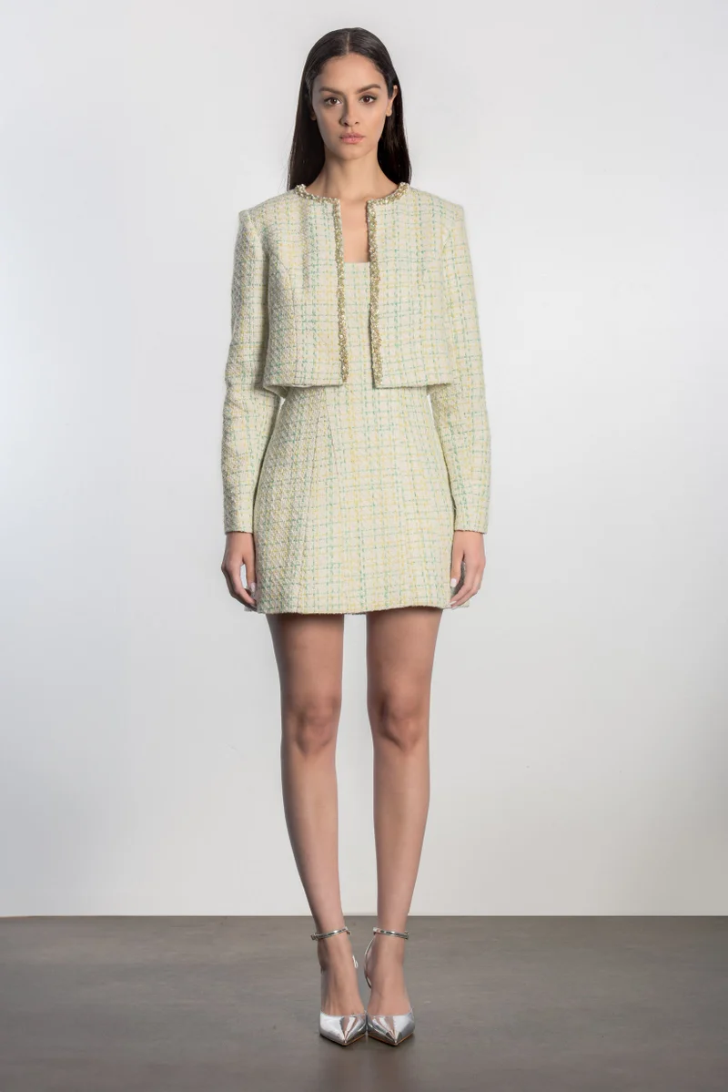 زيافي بليزر قصير بتطريز يدوي من التويد