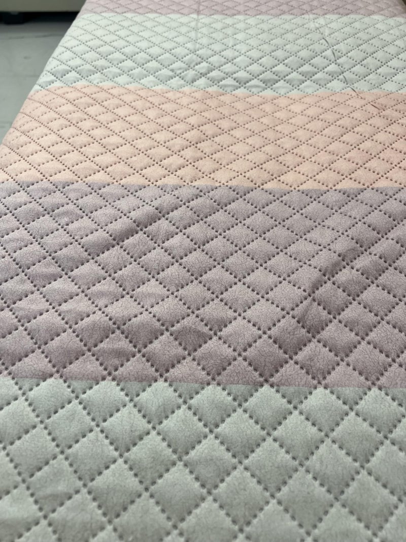 KINGLY Tariff Pastel Stripes Quilted Velvet L-Shape Sofa Cover - L-Shape 5-Seater (3+2) - Modern Pastel Look - Couch Cover - Breathable Fabric - Daily Use Luxury Look - Indian Size Fit - Home Decor - Image 3