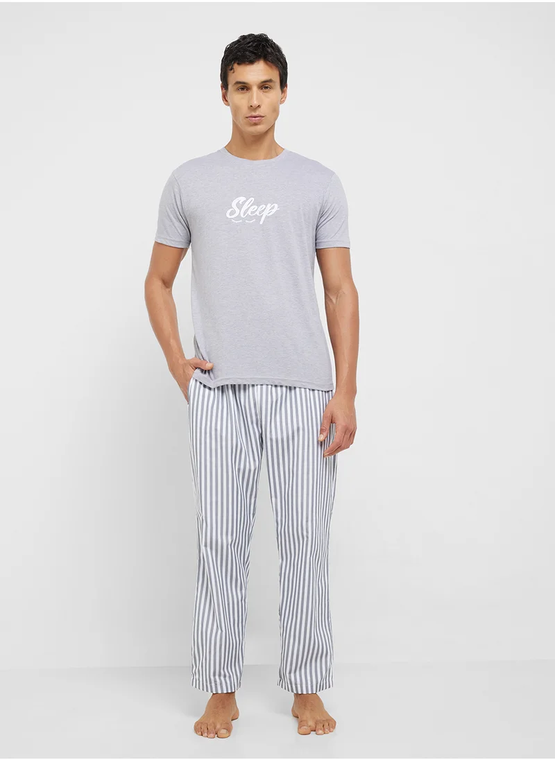 سفنتي فايف Nightwear T-Shirt & Pants Set