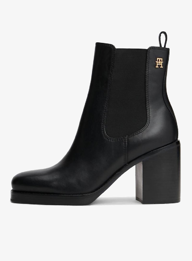 تومي هيلفيغر حذاء جلد تشيلسي بكعب سميك ومقدمة مربعة - Image 5