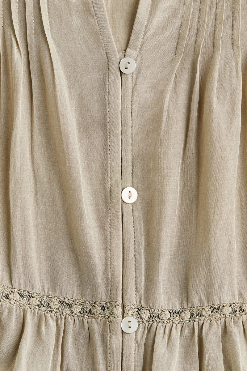 H&M Puff-sleeved blouse