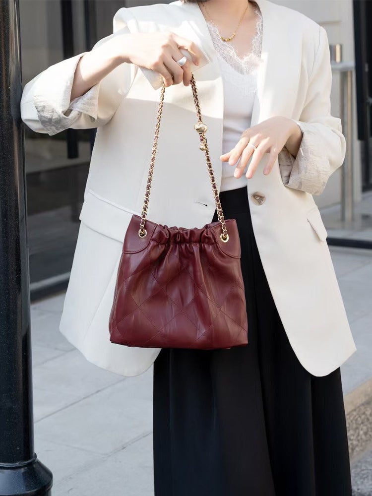 Xiangfeng Quilted Chain Bag 2025 Fashion Large-Capacity Bucket Bag Embroidered Plaid Shoulder Bag - Image 3