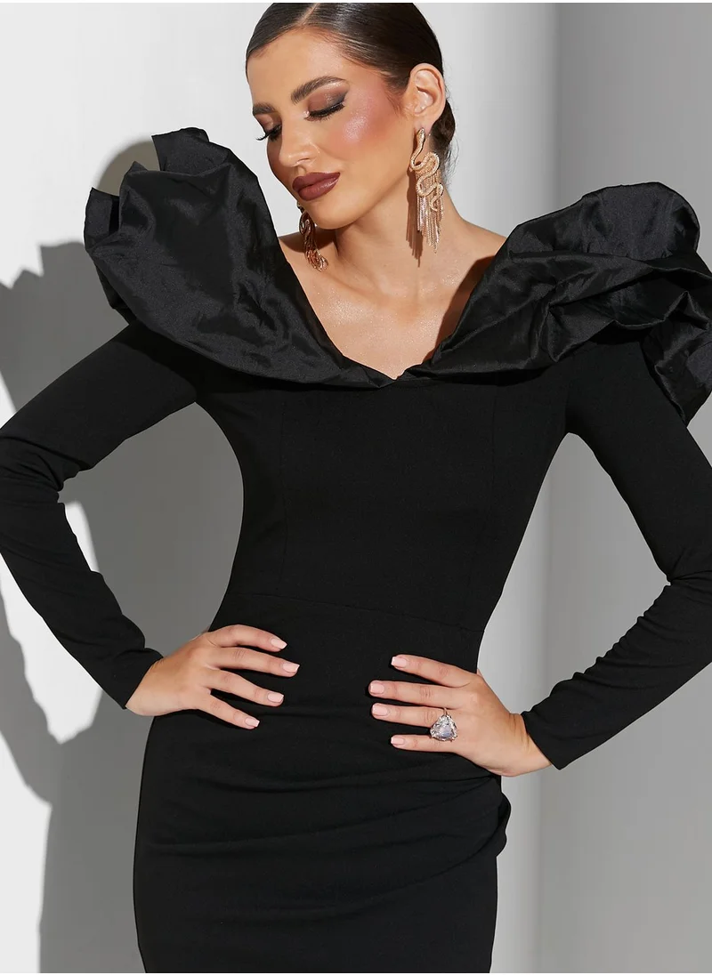 Namshi x Sabrina Exaggerated Sleeve Bodycon Dress