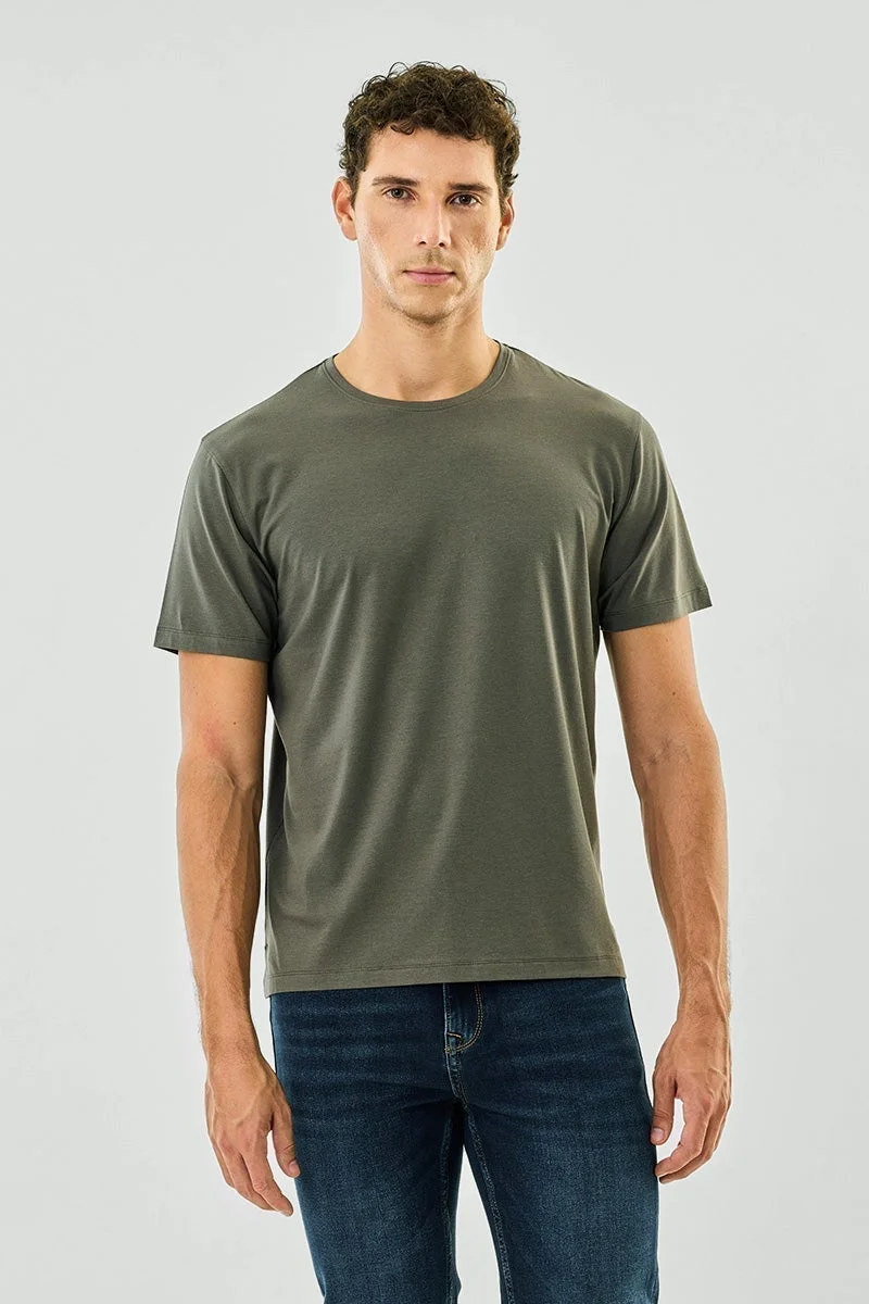 SNITCH Basic Side Slit Stretch T-Shirt