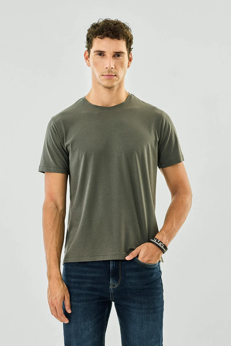 SNITCH Basic Side Slit Stretch T-Shirt