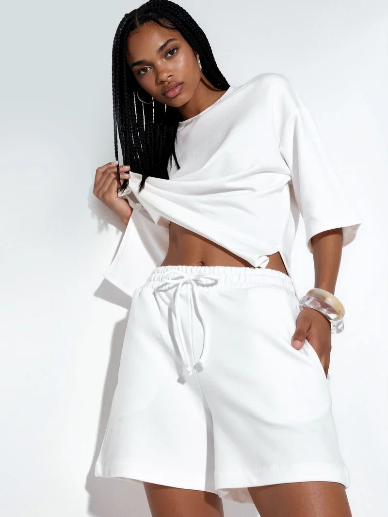 بوسيم BUSEM Mid-Waist Drawstring Sweat Shorts