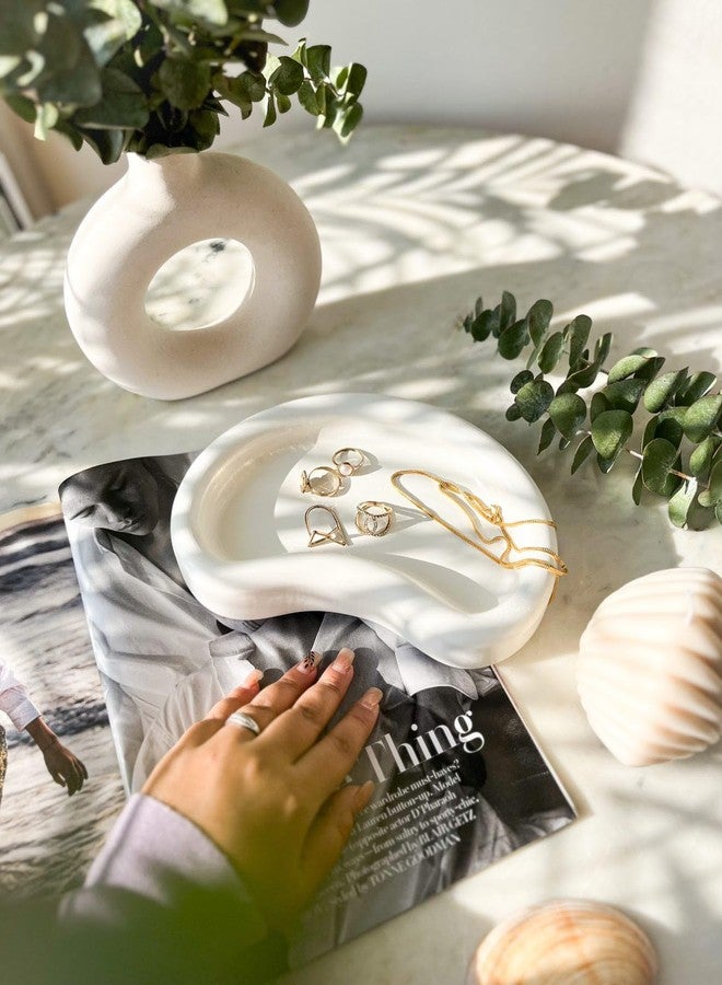 TREETRUNK® Moon Tray | Jewellery Tray | Ideal for Centrepiece Table | Concrete Decor | Home Decor (21x13x4cm) - Image 3