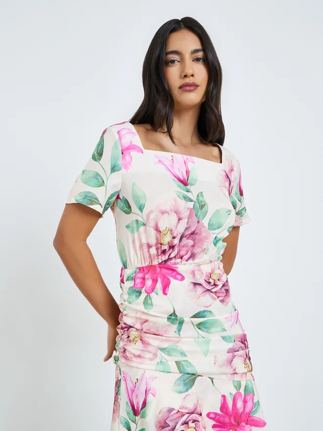 Styli Styli Floral Short Sleeves Tiered Maxi Dress