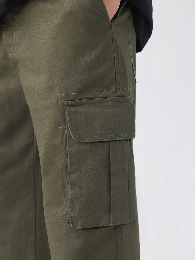 The Souled Store  Utility Line: Modern Flex Men and Boys Elastic Waistband Solid Cotton Blend Straight Fit Lightweight Stretchable Multi-Pocket Cargo Pants  | Best Price UAE