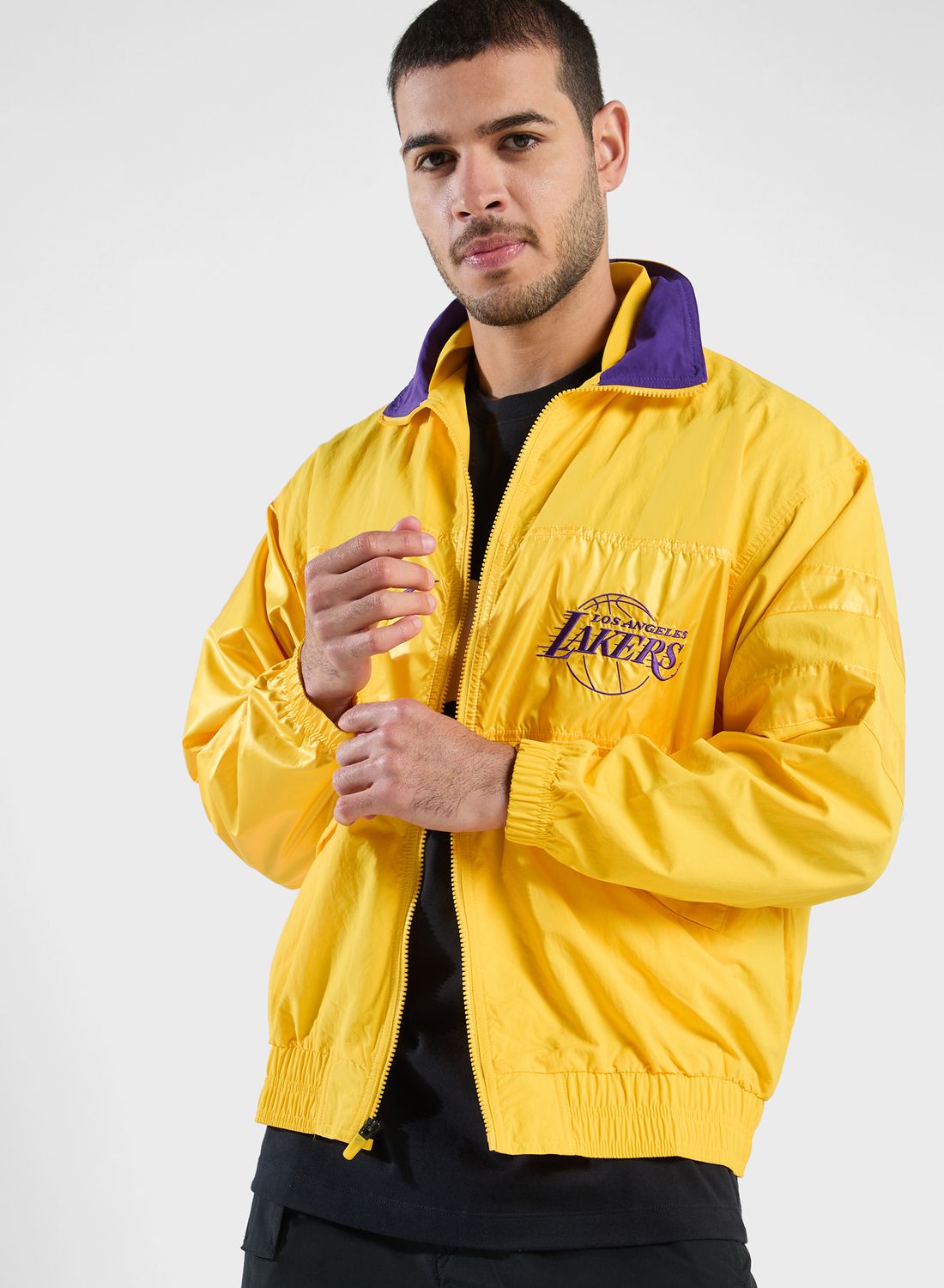 Nike / Men's Los Angeles Lakers Yellow Jacket