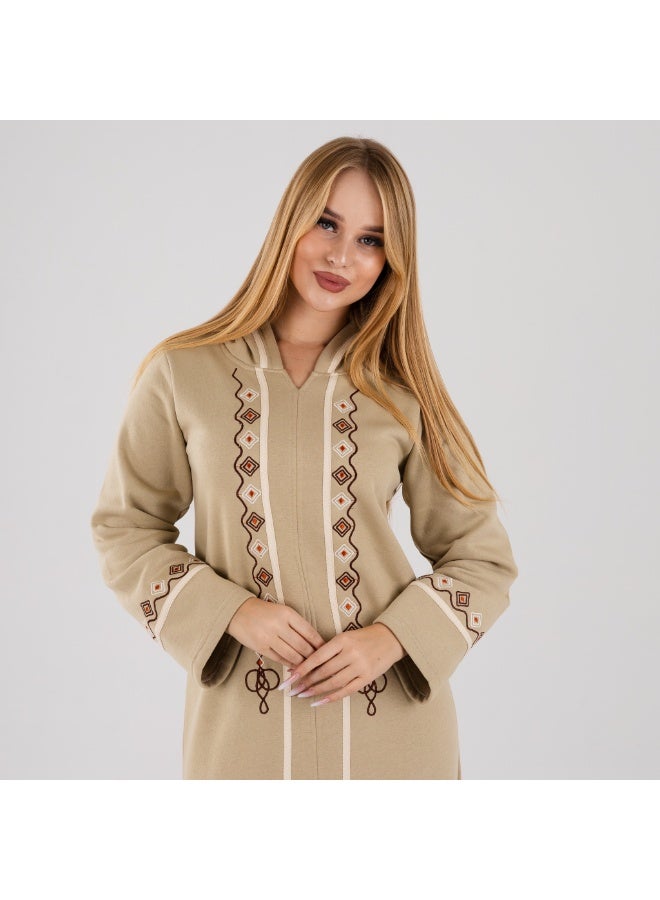 زيكوتكس  عباية شتوية نسائية بقلنسوة من خامة الميلتون - تصميم مطرز بأكمام طويلة وقصة مريحة - Image 5