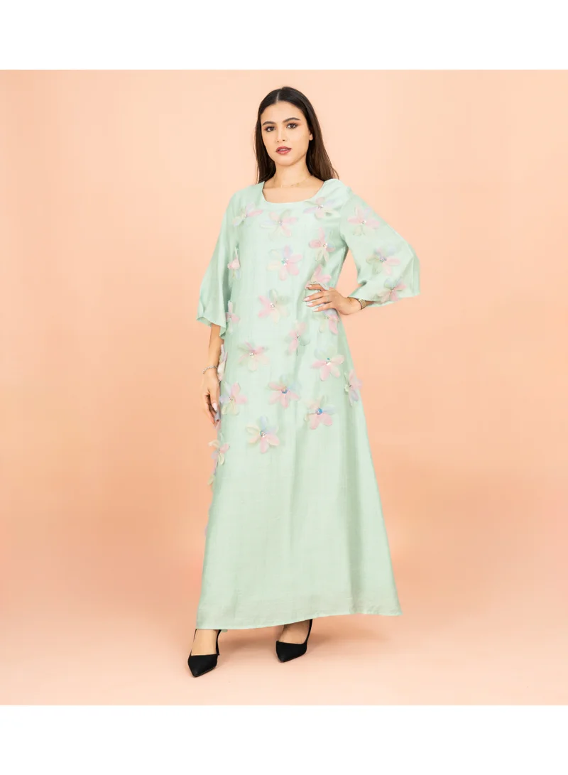 اكسا جلابية عصرية من الكريستال الصلب مزينة بزهور ثلاثية الأبعاد