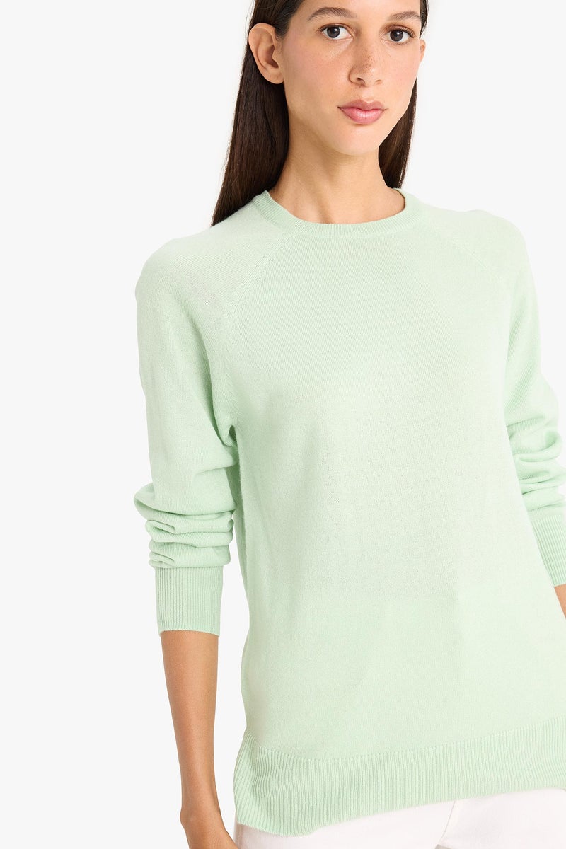 DeFacto Green Woman Relax Fit Crew Neck Knitwear Pullover Casual - Image 4