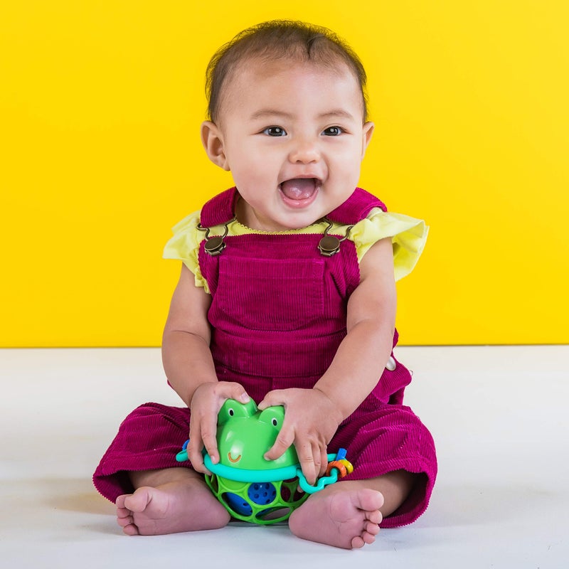 Bright Starts لعبة موسيقية من برايت ستارتس أوبال، جينجل وشاكي بال، لعبة ريتل للأطفال خالية من BPA وسهلة الإمساك، للأعمار من حديثي الولادة وما فوق - Image 3