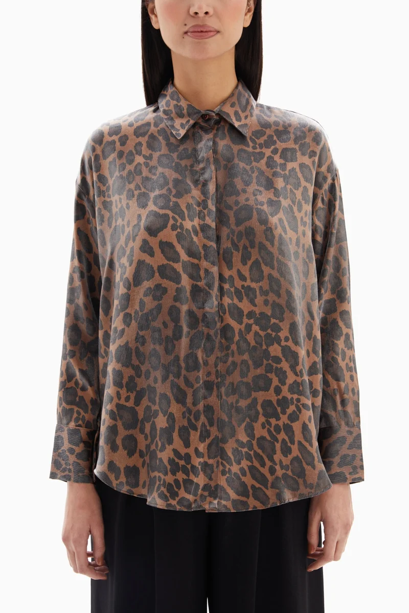 وي كرييت Brown Leopard Print Blouse By WECRE8