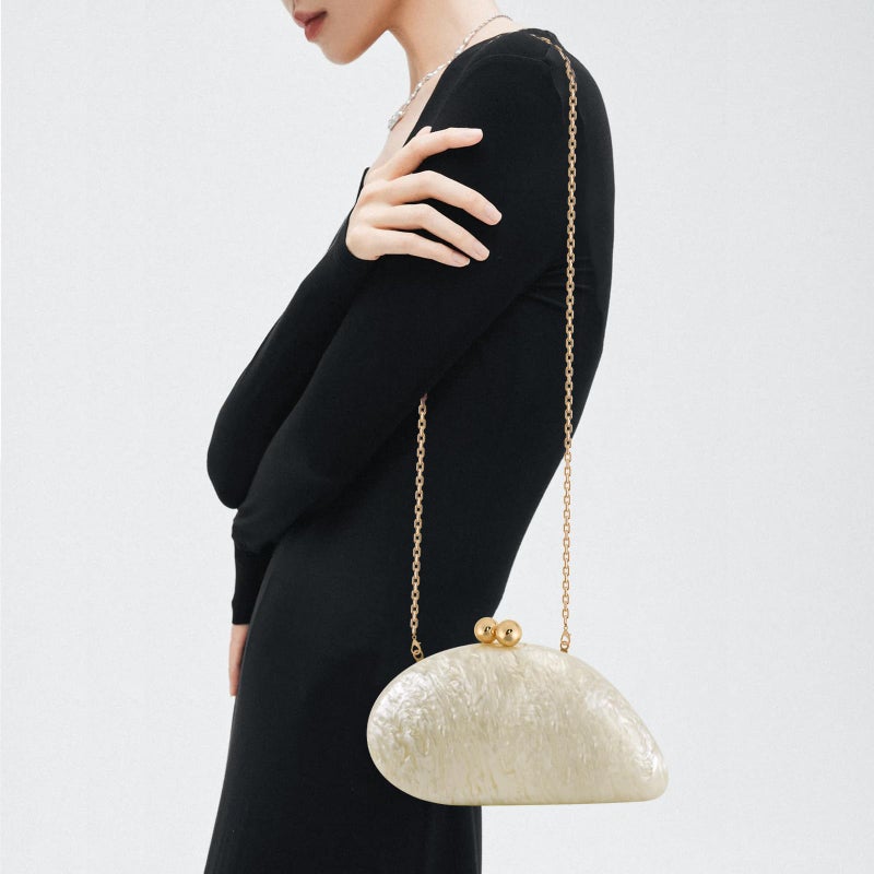 NEWROGENG Acrylic Seashell Clutch Purse for Women, Elegant Marble Evening Bag with Gold-Tone Magnetic Clasp, Wedding Party Clutch Handbags, White - Image 2