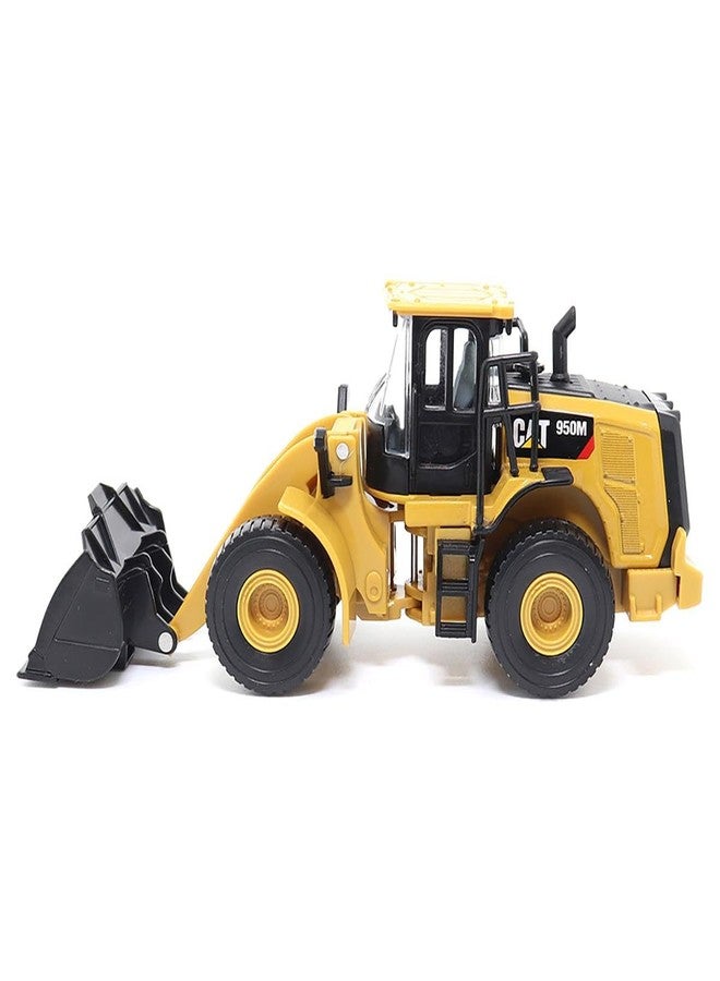 Diecast Masters 1/64 Caterpillar 950M Wheel Loader 84646CS - Image 3