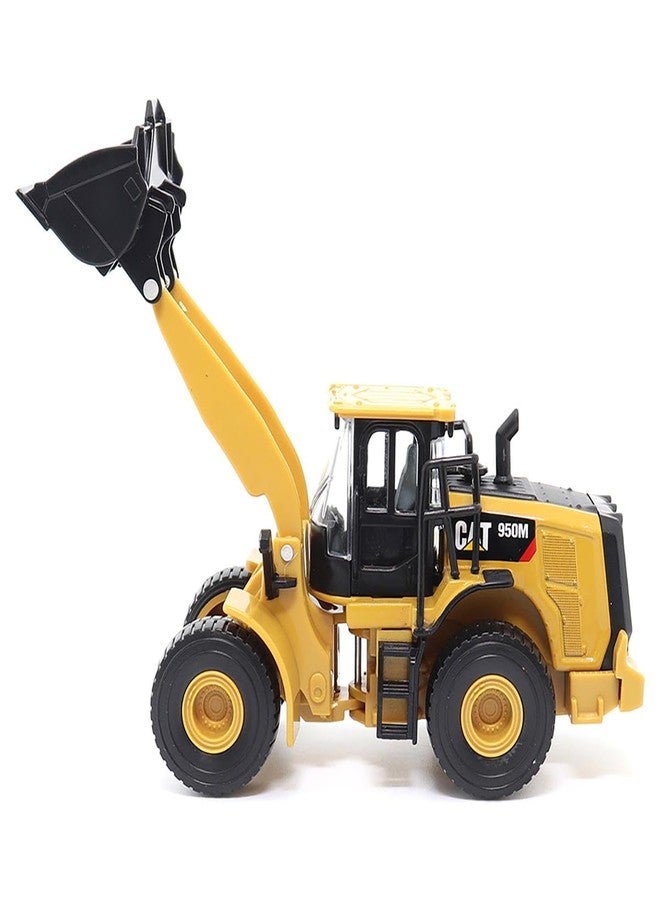 Diecast Masters 1/64 Caterpillar 950M Wheel Loader 84646CS - Image 4