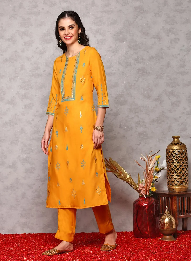 ISHIN Women's Mustard 100% Cotton Printed Straight Fit Kurta Set