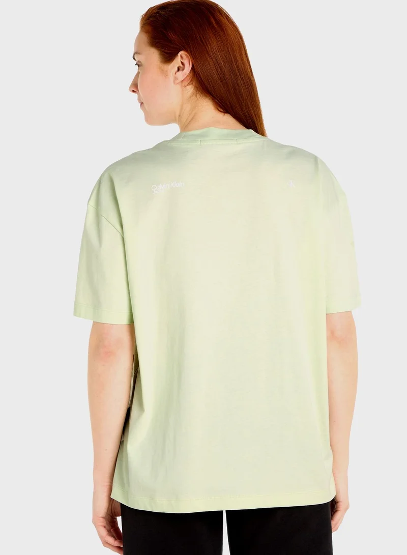Calvin Klein Jeans Crew Neck Logo T-Shirt