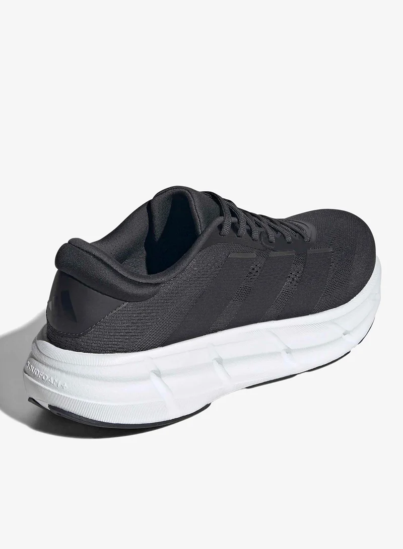 Adidas CARBON/CBLACK/FTWWHT Questar 4 for Men | Best Price UAE