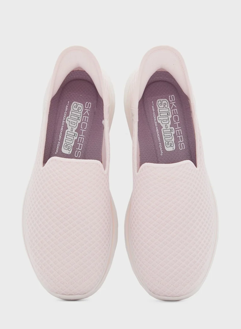 SKECHERS Go Walk 7