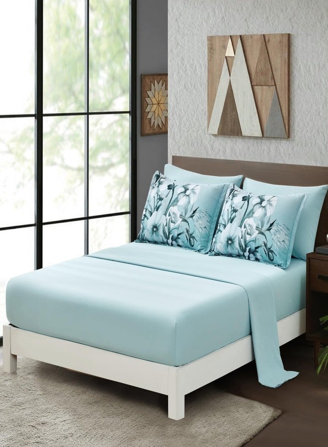 Luxudecor طقم لحاف فاخر مزين بالزهور، مقاس كينج، 7 قطع، لون أزرق مائي، طقم سرير متكامل، لحاف أنيق متدرج الألوان مزين بالزهور مع طقم ملاءات، طقم مفروشات من الألياف الدقيقة الناعمة بنقشة السيرسيكر مناسب لجميع الفصول (أزرق مائي، 104 بوصة × 90 بوصة). - Image 4