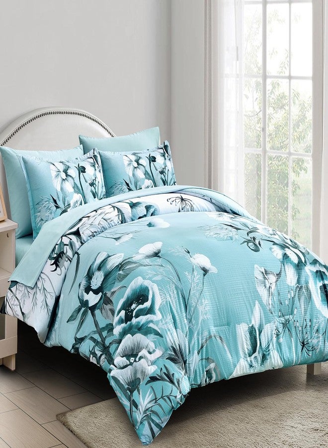 Luxudecor طقم لحاف فاخر مزين بالزهور، مقاس كينج، 7 قطع، لون أزرق مائي، طقم سرير متكامل، لحاف أنيق متدرج الألوان مزين بالزهور مع طقم ملاءات، طقم مفروشات من الألياف الدقيقة الناعمة بنقشة السيرسيكر مناسب لجميع الفصول (أزرق مائي، 104 بوصة × 90 بوصة). - Image 2