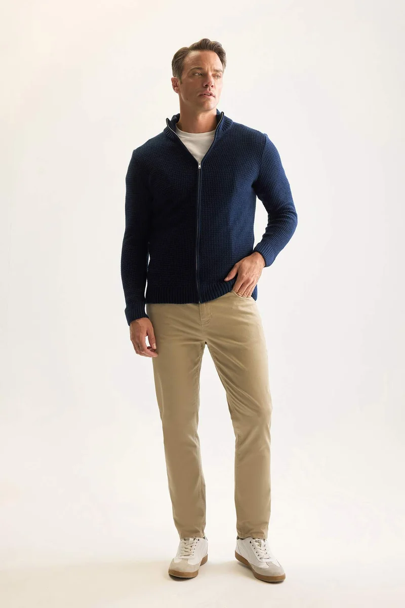 ديفاكتو Standard Fit Turtleneck Knitwear Cardigan